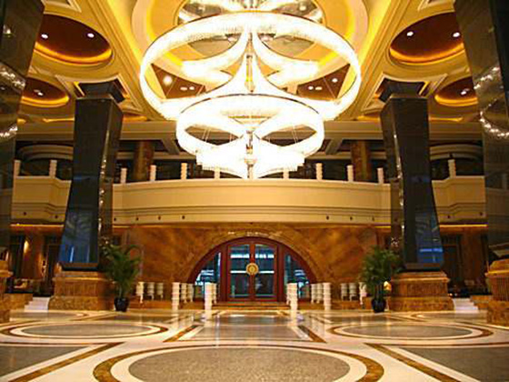 格林雅防火板裝修的喜來(lái)登酒店大廳.jpg 格林雅防火板裝修的喜來(lái)登酒店大廳.jpg