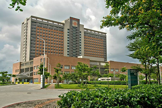 格林雅防火板工程案例之廈門長庚醫(yī)院 格林雅防火板工程案例之廈門長庚醫(yī)院