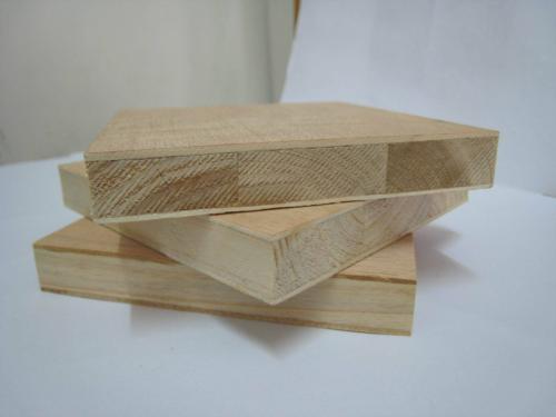 細(xì)木工板要如何挑選 細(xì)木工板要如何挑選